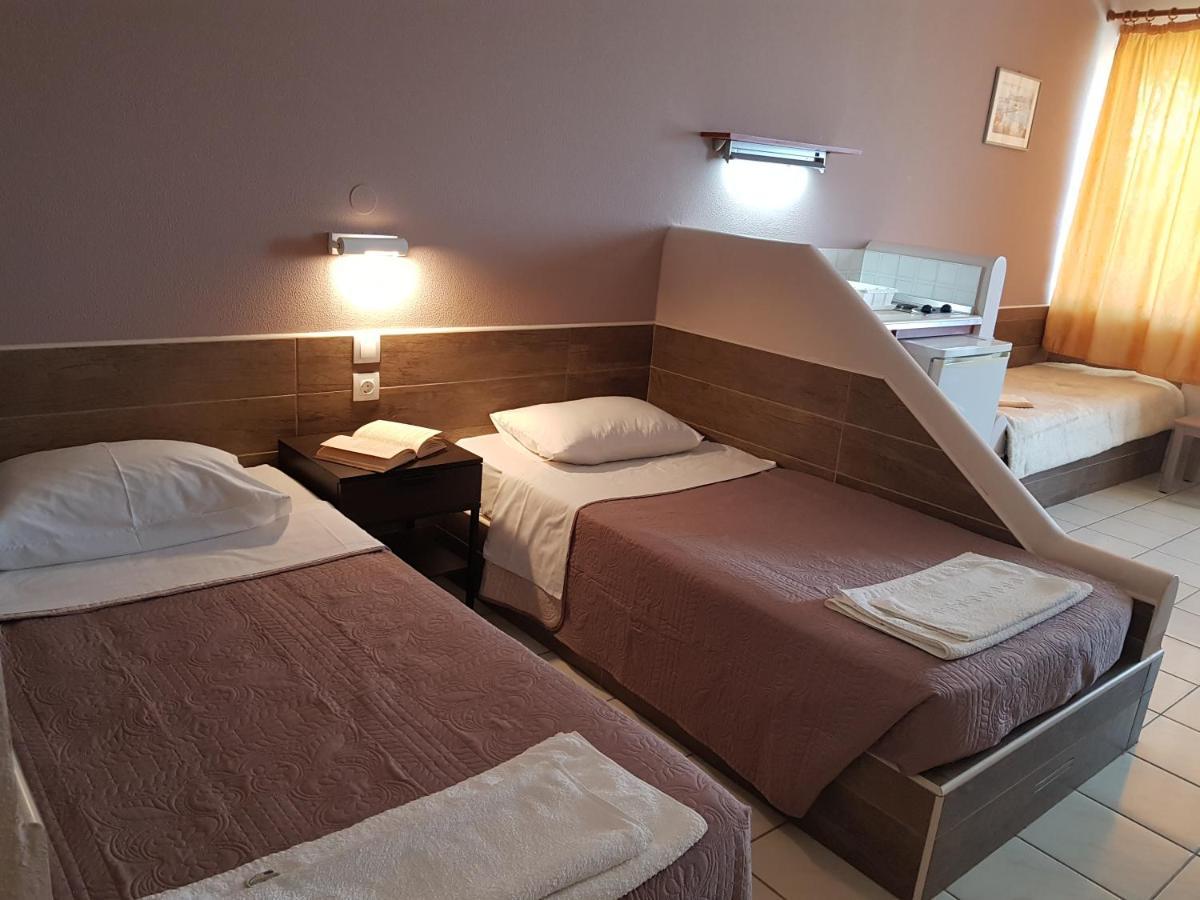 Asteraki Aparthotel Gouviá Eksteriør bilde